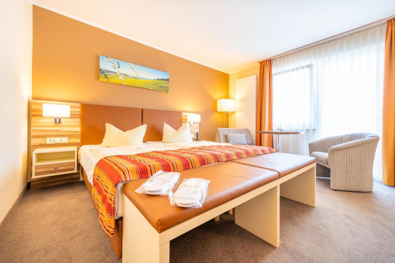 Doppelzimmer mit Balkon